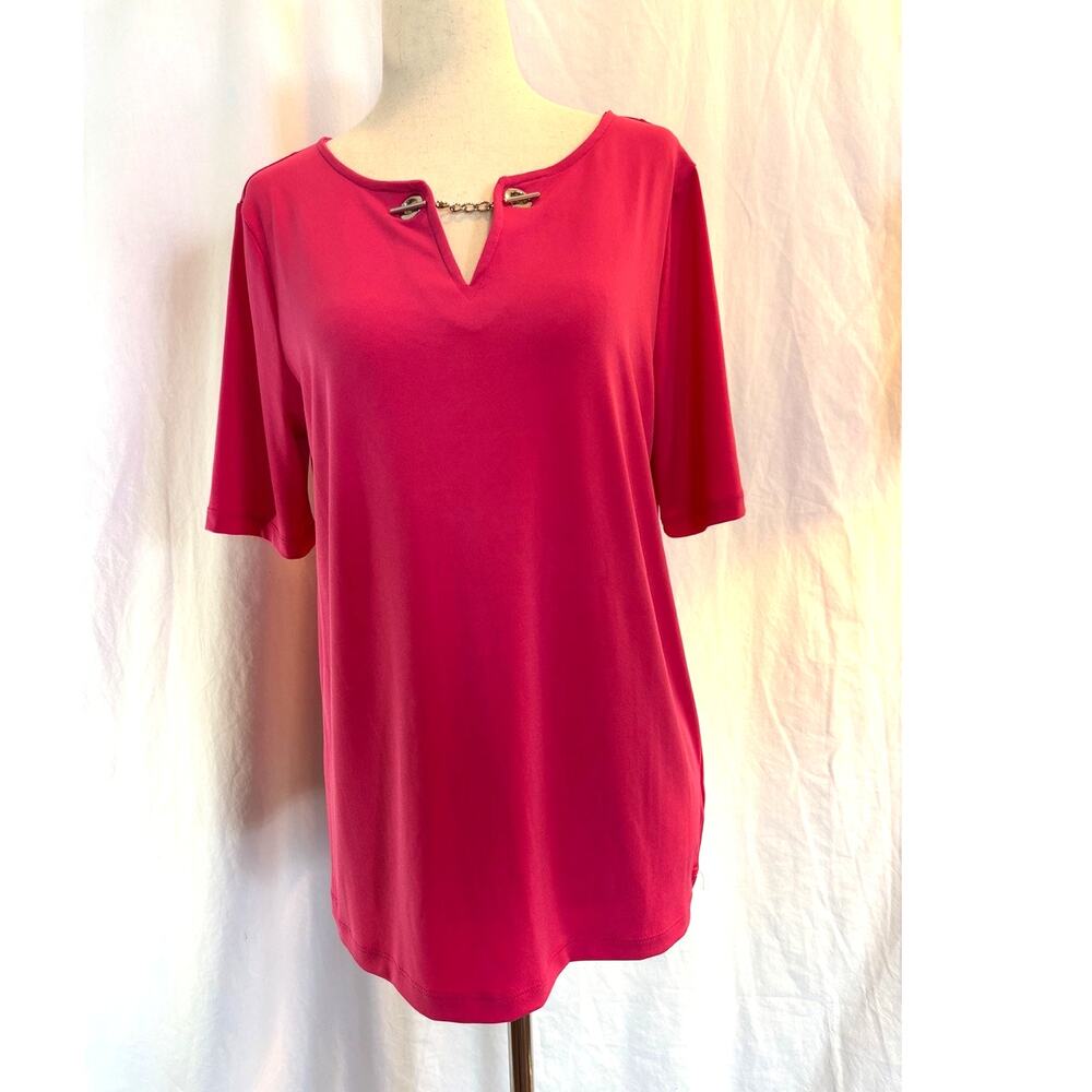 Tahari Knit Top Silver-Tone Chain Detail Short Sleeve Hot Pink M